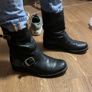 Black Frye boots!!